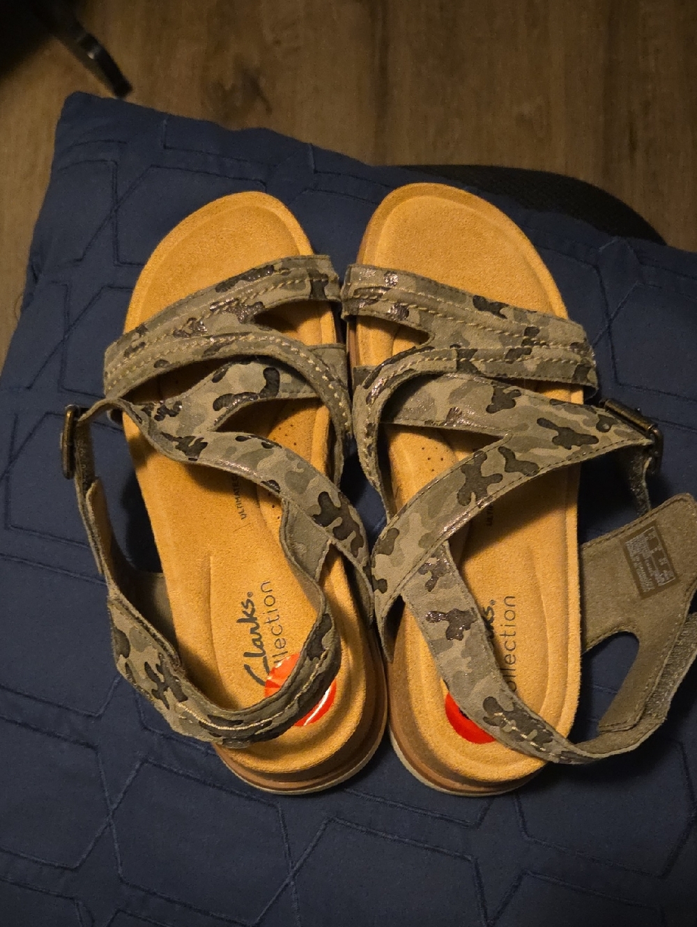 Clark's Women's Camouflage Strap Sandals in Olive and Tan